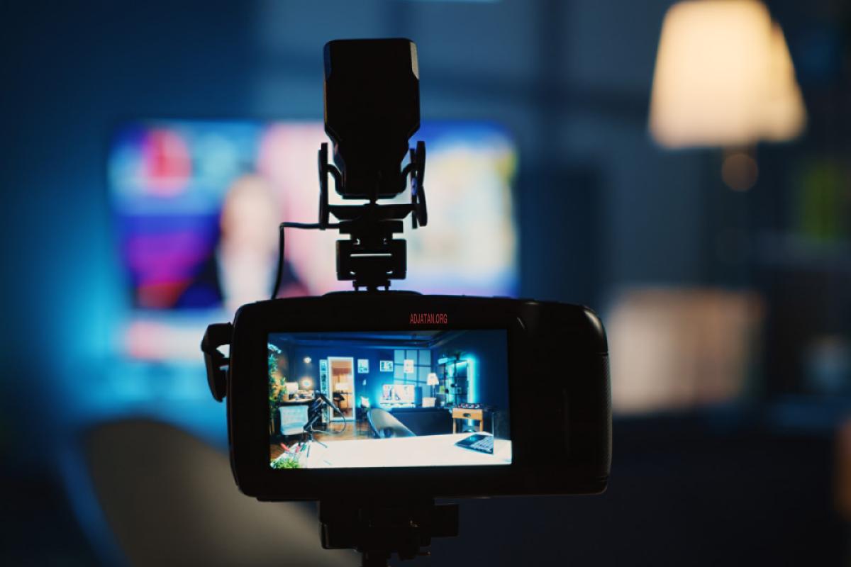 Gourous YouTube : Enquête sur une industrie à 13 milliards